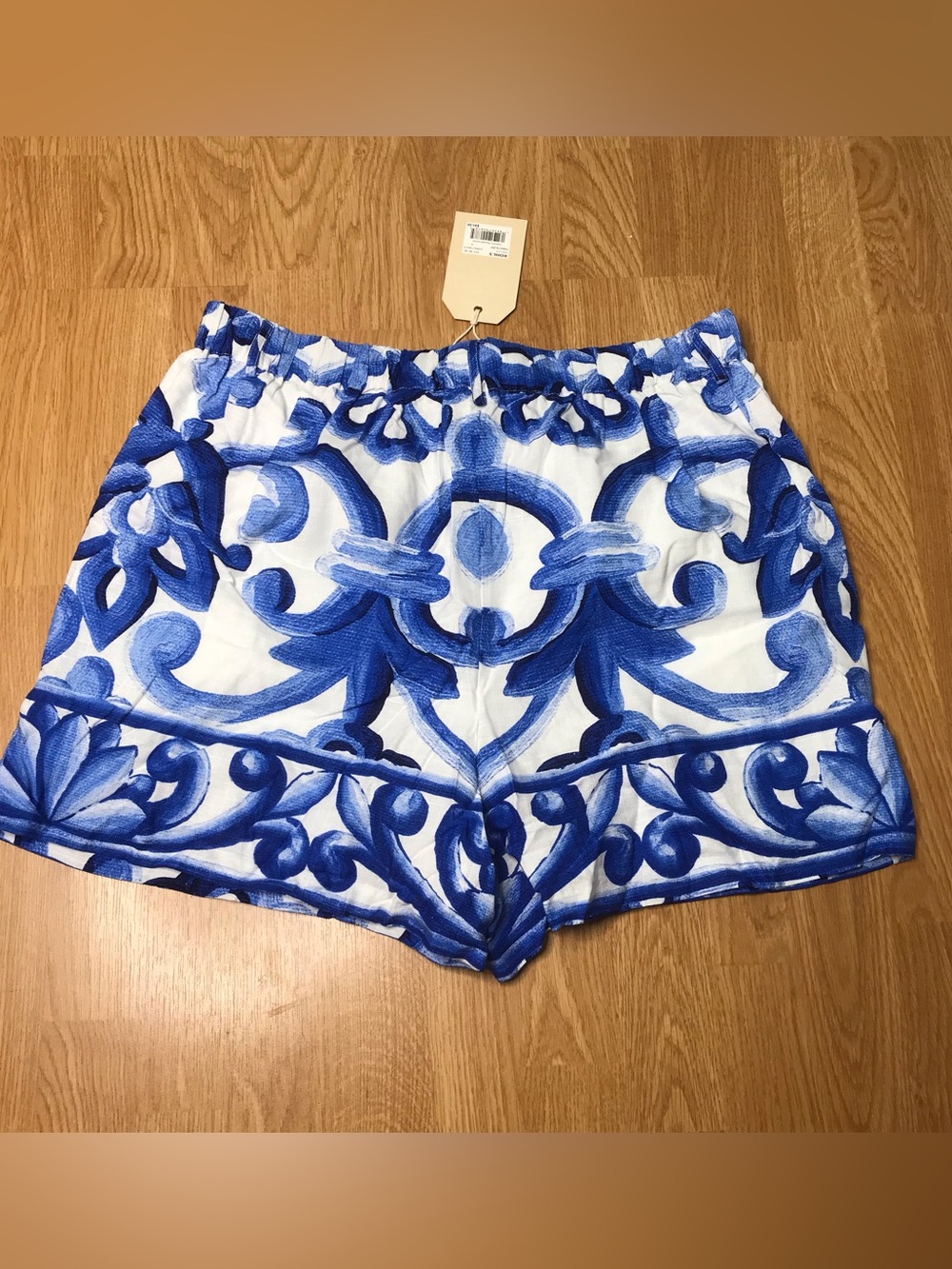 💙🤍 Farmers Market Blue & White Scroll Print Shorts | Size XL 🤍💙 - Picture 3 of 4
